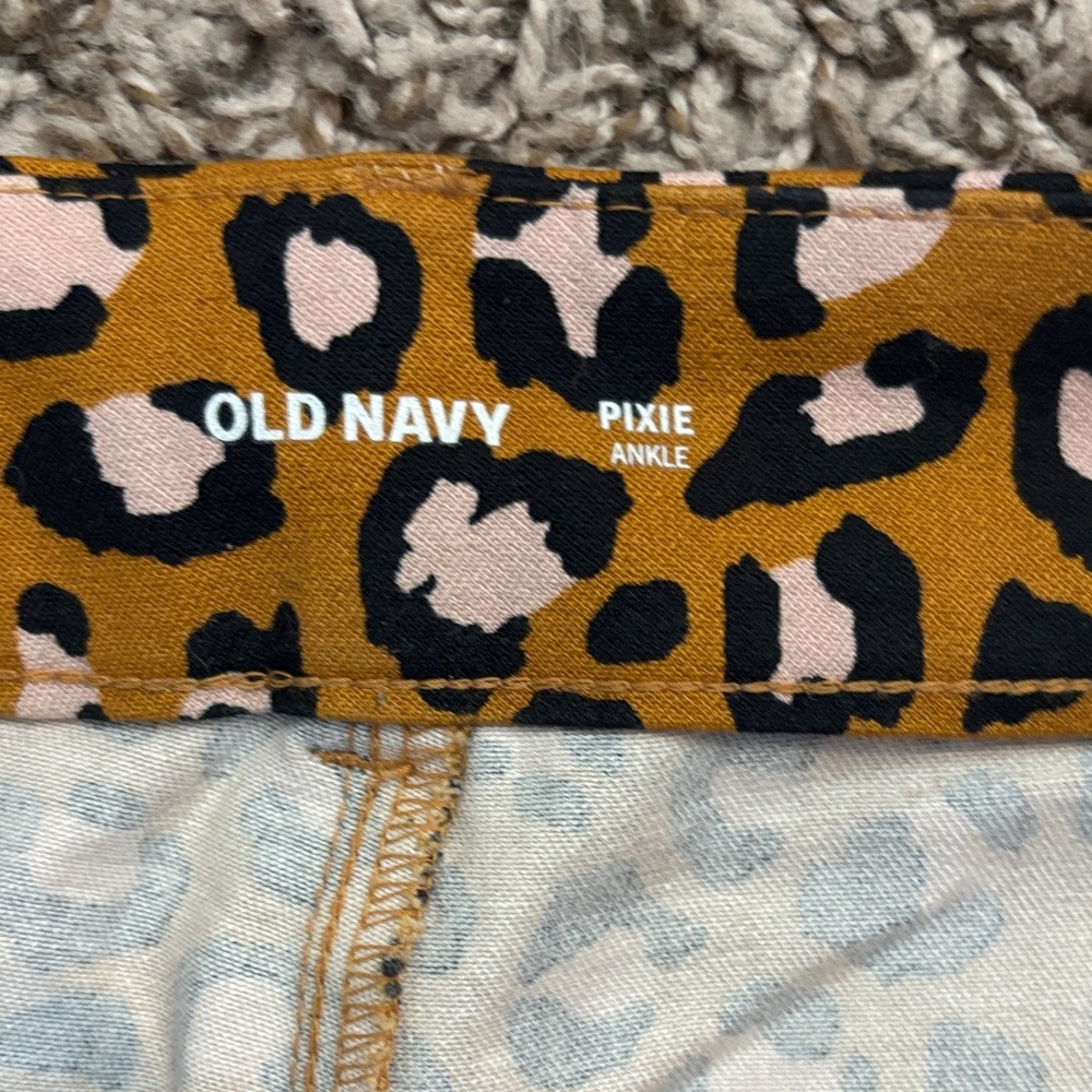Old Navy Pixie Ankle Pants With Leopard Print - image 2